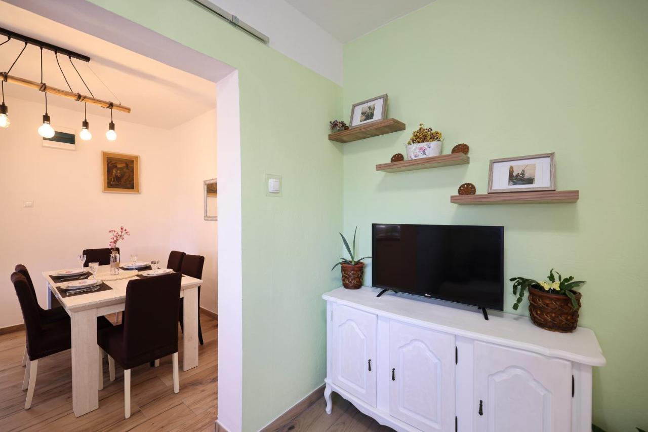 Apartment Rustica Zadar With Exclusive Use Of The Pool-Ground Floor Exteriör bild
